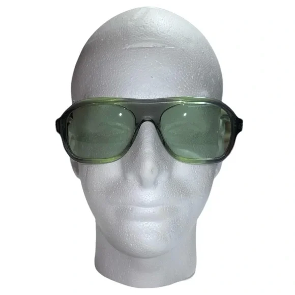 Michael Kors Unisex (NWOT) Vintage Sunglasses - Picture 14 of 14